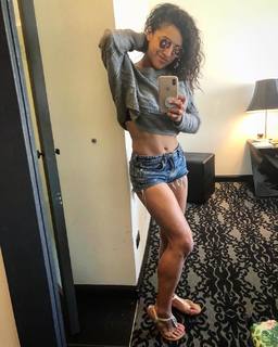 Paulina Granados feet photo 10