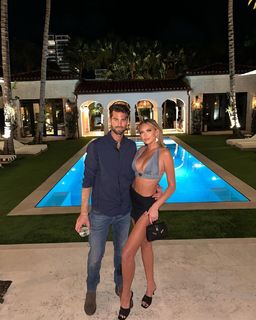 Paulina Gretzky feet photo thumbnail