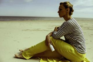 Paulina Holtz feet photo 9