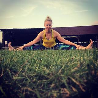 Paulina Holtz feet photo 19