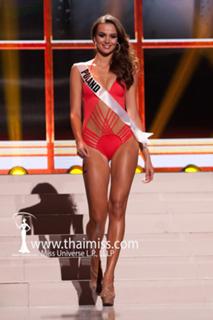 Paulina Krupinska feet photo thumbnail