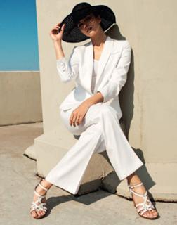 Paulina Krupinska feet photo thumbnail