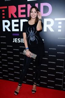 Paulina Krupinska feet photo thumbnail