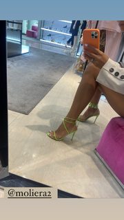 Paulina Krupinska feet photo thumbnail