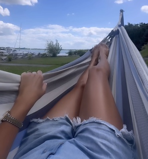 Paulina Krupinska feet photo thumbnail