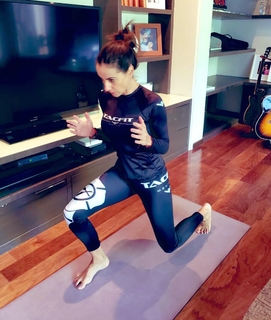 Paulina Mercado feet photo thumbnail