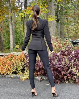 Paulina Mercado feet photo thumbnail