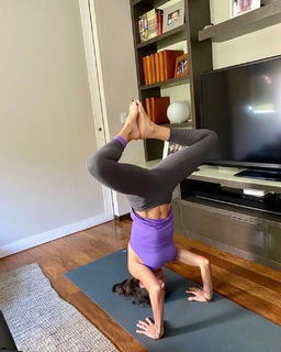 Paulina Mercado feet photo thumbnail