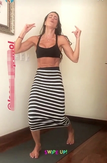 Paulina Mercado feet photo thumbnail