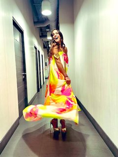 Paulina Mercado feet photo thumbnail