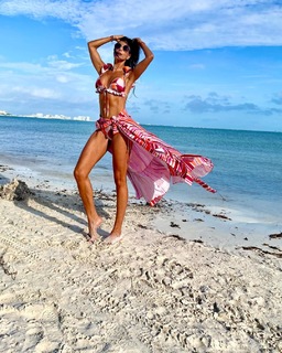 Paulina Mercado feet photo thumbnail