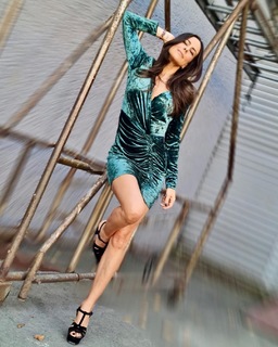 Paulina Mercado feet photo thumbnail