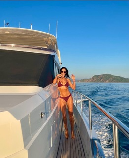 Paulina Mercado feet photo thumbnail