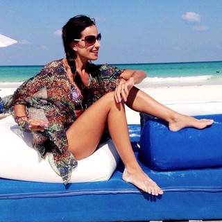 Paulina Mercado feet photo thumbnail