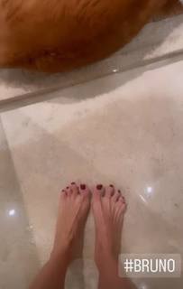 Paulina Mercado feet photo thumbnail