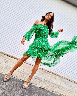 Paulina Mercado feet photo thumbnail