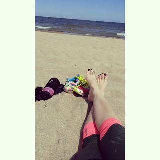 Paulina Sykut feet photo thumbnail