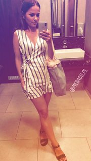 Paulina Sykut feet photo thumbnail