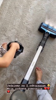 Paulina Sykut feet photo thumbnail