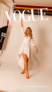 Paulina Sykut feet photo thumbnail