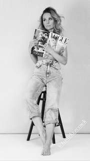 Paulina Sykut feet photo thumbnail