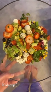 Paulina Sykut feet photo thumbnail