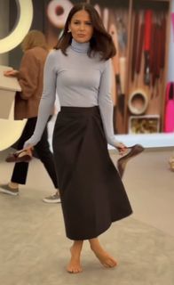 Paulina Sykut feet photo thumbnail