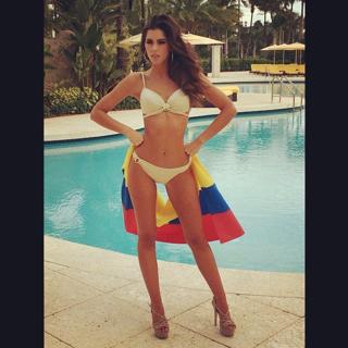 Paulina Vega feet photo 10