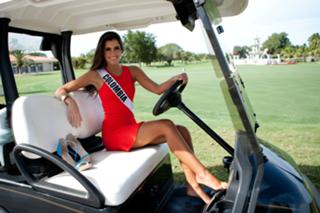 Paulina Vega feet photo 5