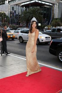 Paulina Vega feet photo 19