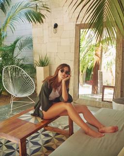 Paulina Vega feet photo 14