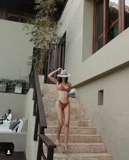 Paulina Vega feet photo 8