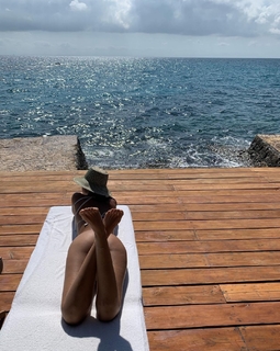Paulina Vega feet photo 14