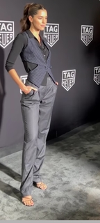 Paulina Vega feet photo 15