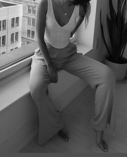 Paulina Vega feet photo 7