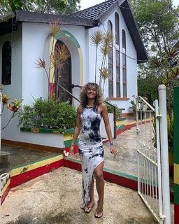 Pauline Brown feet photo 1