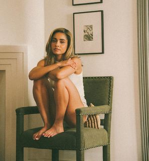 Pauline Brown feet photo 8