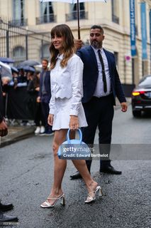 Pauline Chalamet feet photo 12