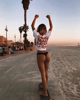 Pauline Tantot feet photo 9
