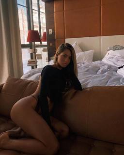 Pauline Tantot feet photo 2