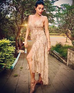 Pavitra Punia feet photo 5