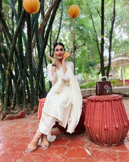 Pavitra Punia feet photo 14