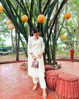 Pavitra Punia feet photo 11