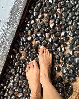 Pavitra Punia feet photo 1