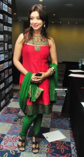 Payal Ghosh feet photo 4