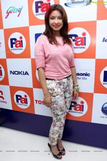 Payal Ghosh feet photo 7