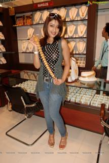 Payal Ghosh feet photo 7