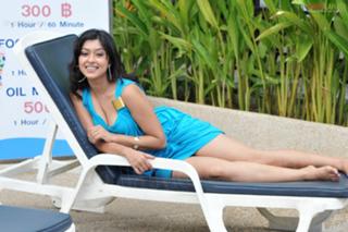 Payal Ghosh feet photo 9