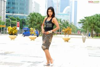 Payal Ghosh feet photo 1