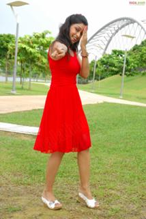 Payal Ghosh feet photo 9